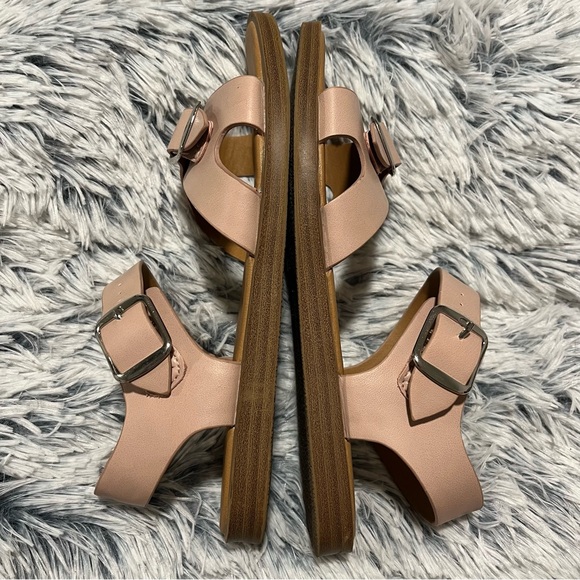 Girls Cat & Jack Pink Sandals Size 4 - Picture 4 of 12